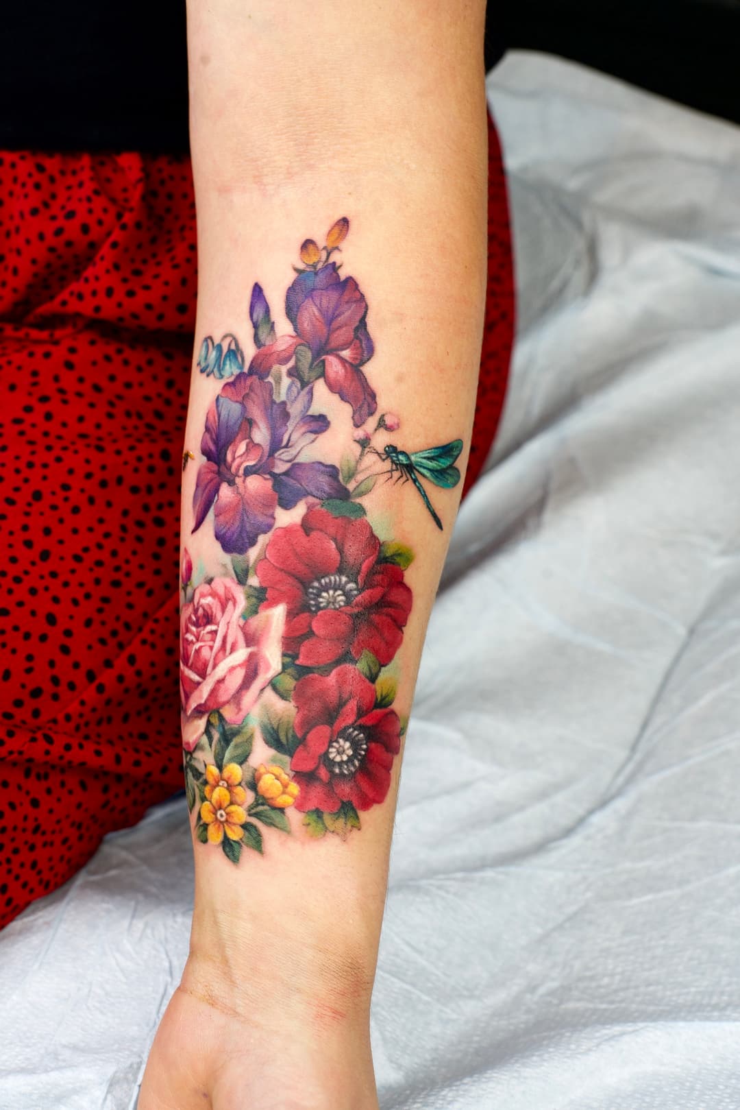 flowers - Jin's tattoo